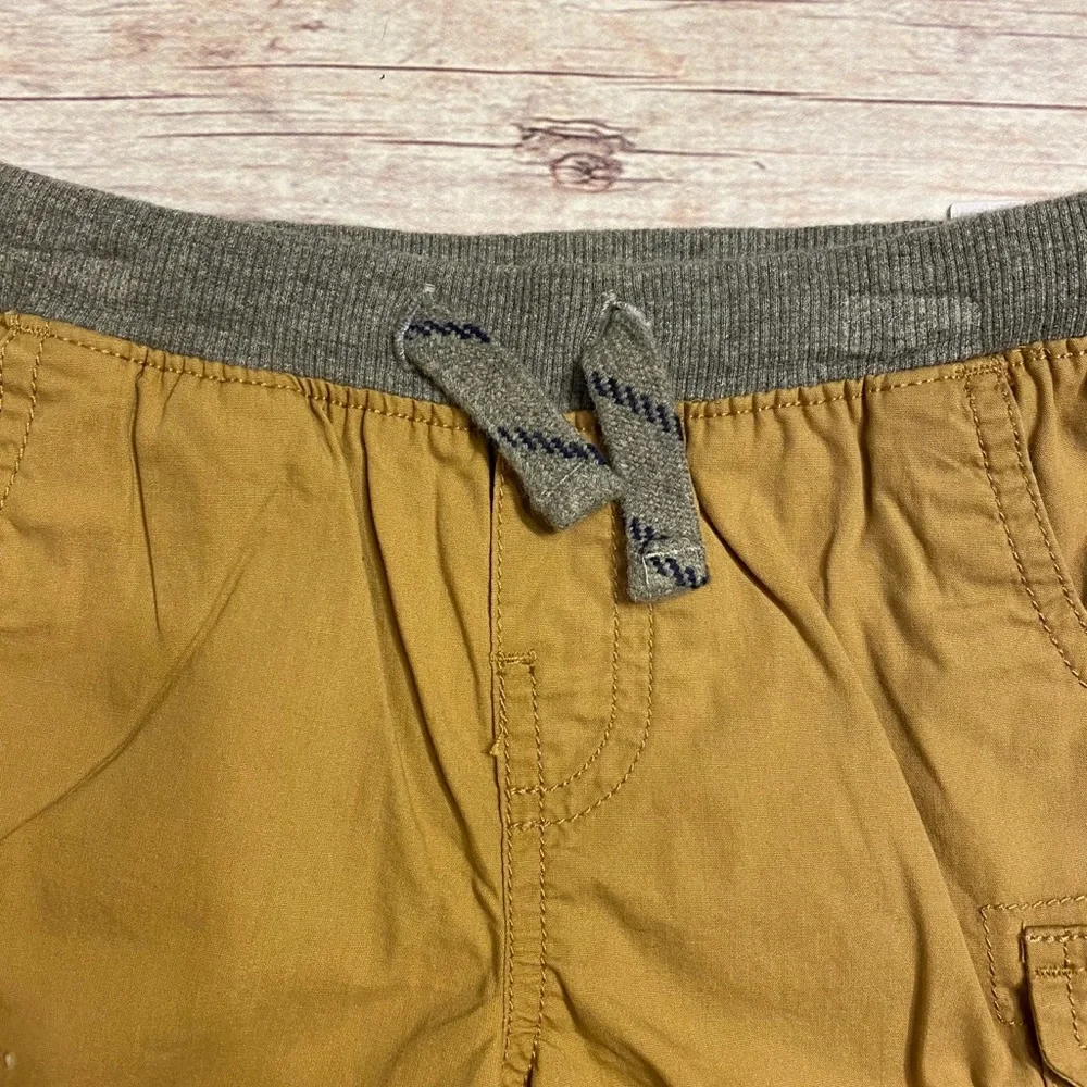 📌Carter’s • Cargo • Shorts